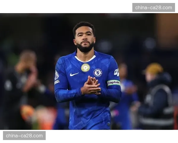 人物特写：伤停9个月后，切尔西后卫里斯·詹姆斯在三月重返训练场