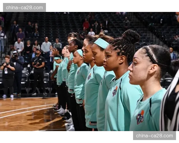 “战术前瞻：各队将如何应对纽约自由人队的“三巨头”阵容？”