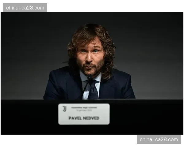 巴勒莫俱乐部因涉嫌财务造假，遭意大利足协扣除联赛积分